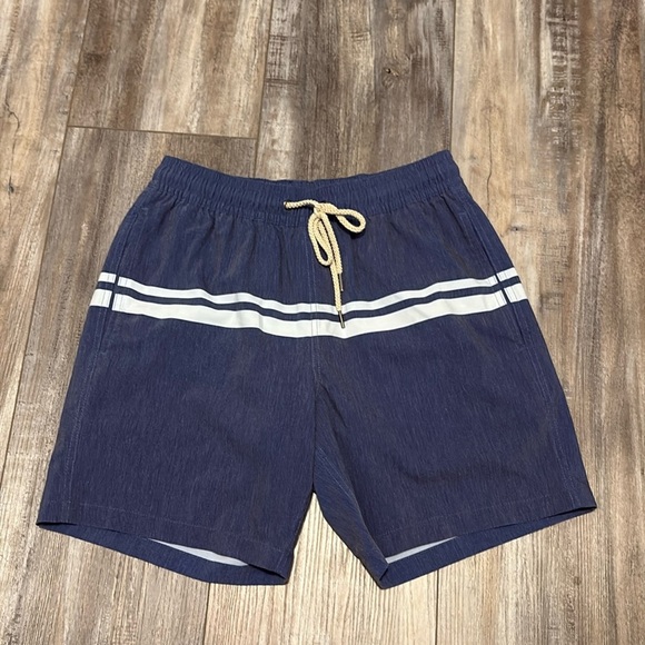 Fair Harbor Bayberry Navy Heather Striped Men's Lined Shorts medium - Picture 2 of 10